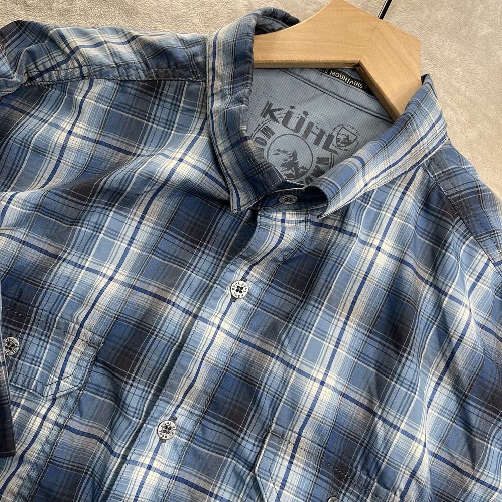 Kuhl Eluxur Men's Large Short Sleeve Plaid Button-Up Shirt Blue Pockets